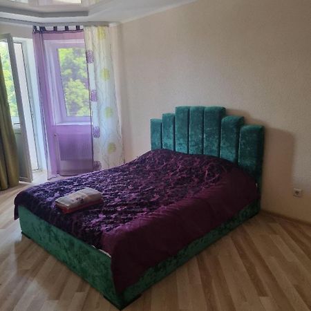 Апартаменти В Центрі Луцька Ogienka2A Εξωτερικό φωτογραφία